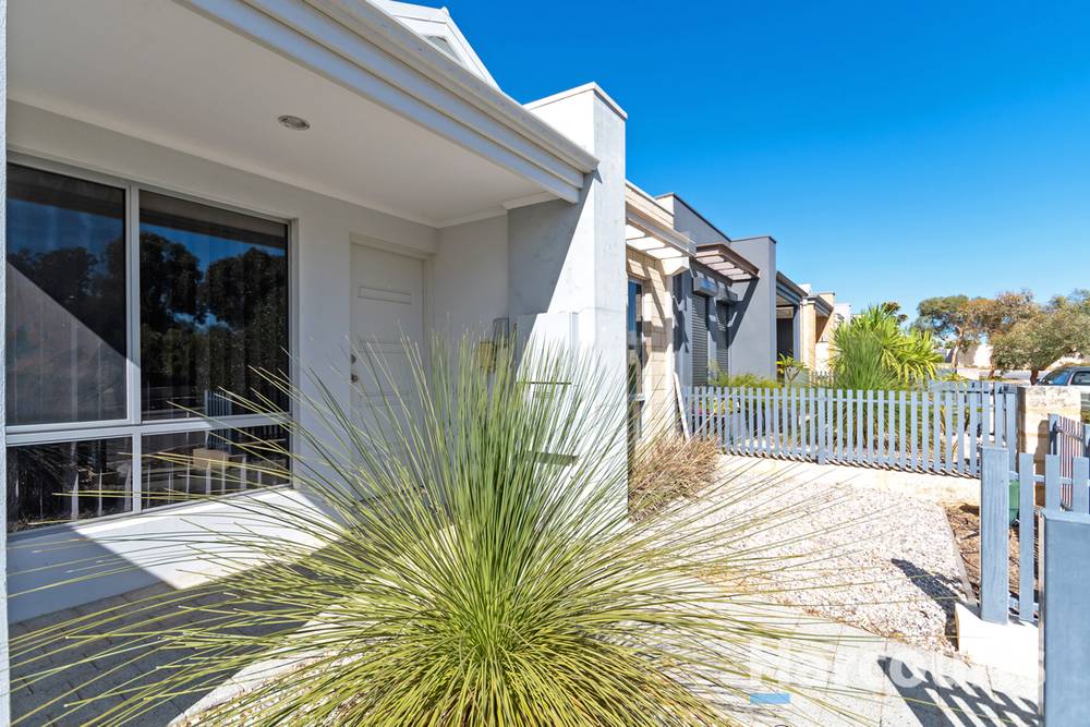 12 Hexham Terrace, ALKIMOS, WA 6038