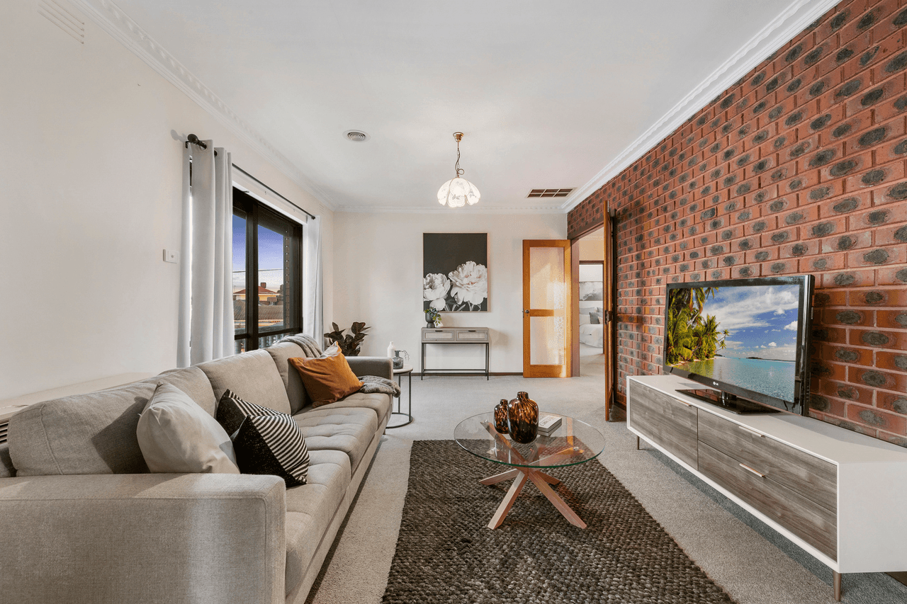 9 Cresmont Court, Kings Park, VIC 3021