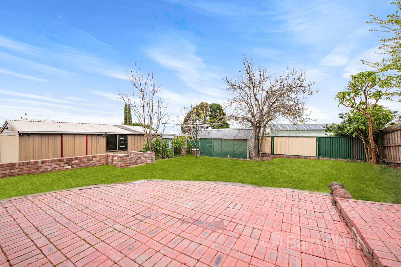 11 Oxley Way, Endeavour Hills, VIC 3802