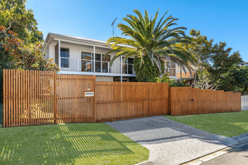 20 Ray Street, Sunshine Beach, QLD 4567