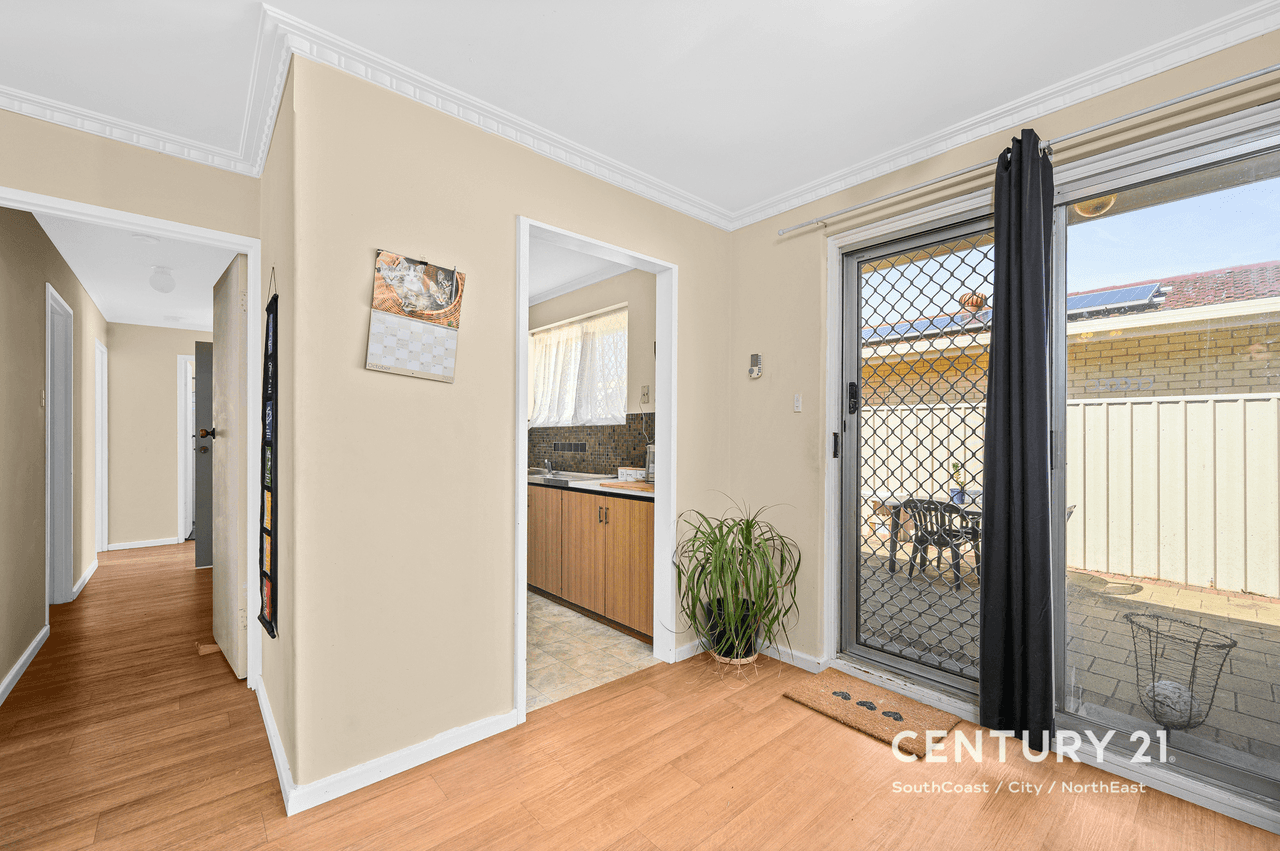 6/15 Booth Avenue, Morphett Vale, SA 5162