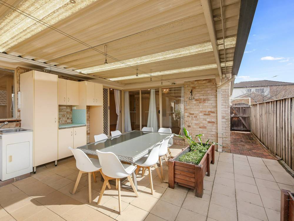 1/24 Blackbutt Crescent, GREYSTANES, NSW 2145