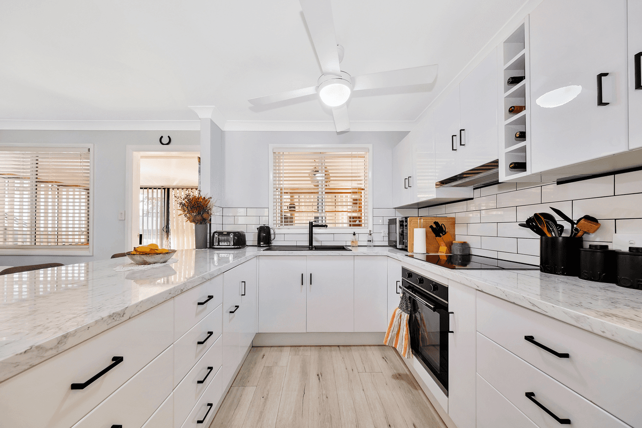 36 Playford Road, KILLARNEY VALE, NSW 2261