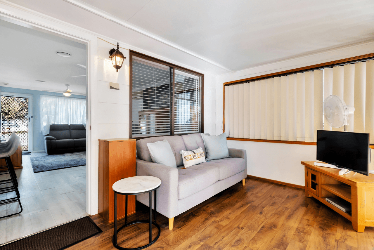 36 Playford Road, KILLARNEY VALE, NSW 2261