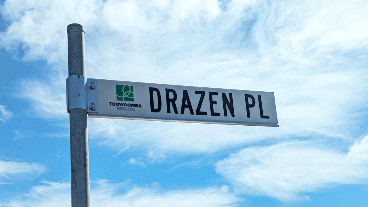 Drazen Place (The Reserve Estate), MERINGANDAN WEST, QLD 4352
