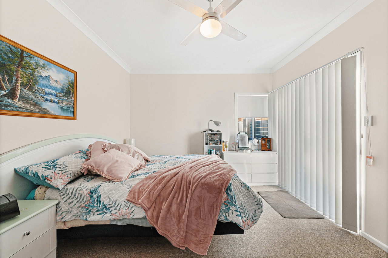 64 Bangalow Street, ETTALONG BEACH, NSW 2257