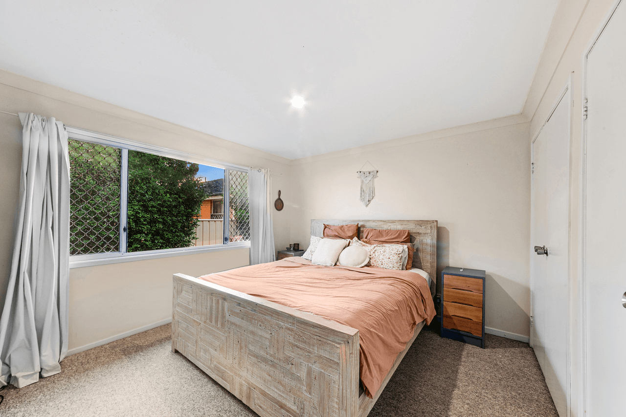 64 Bangalow Street, ETTALONG BEACH, NSW 2257