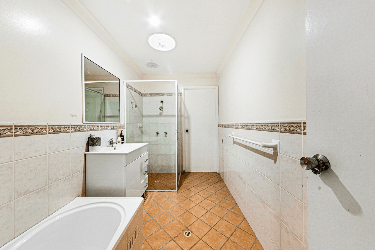 64 Bangalow Street, ETTALONG BEACH, NSW 2257