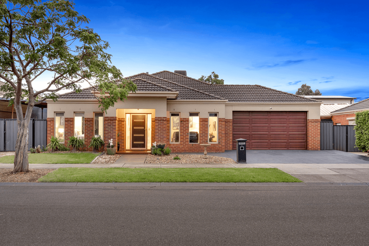 4 Brighton Place, CRAIGIEBURN, VIC 3064