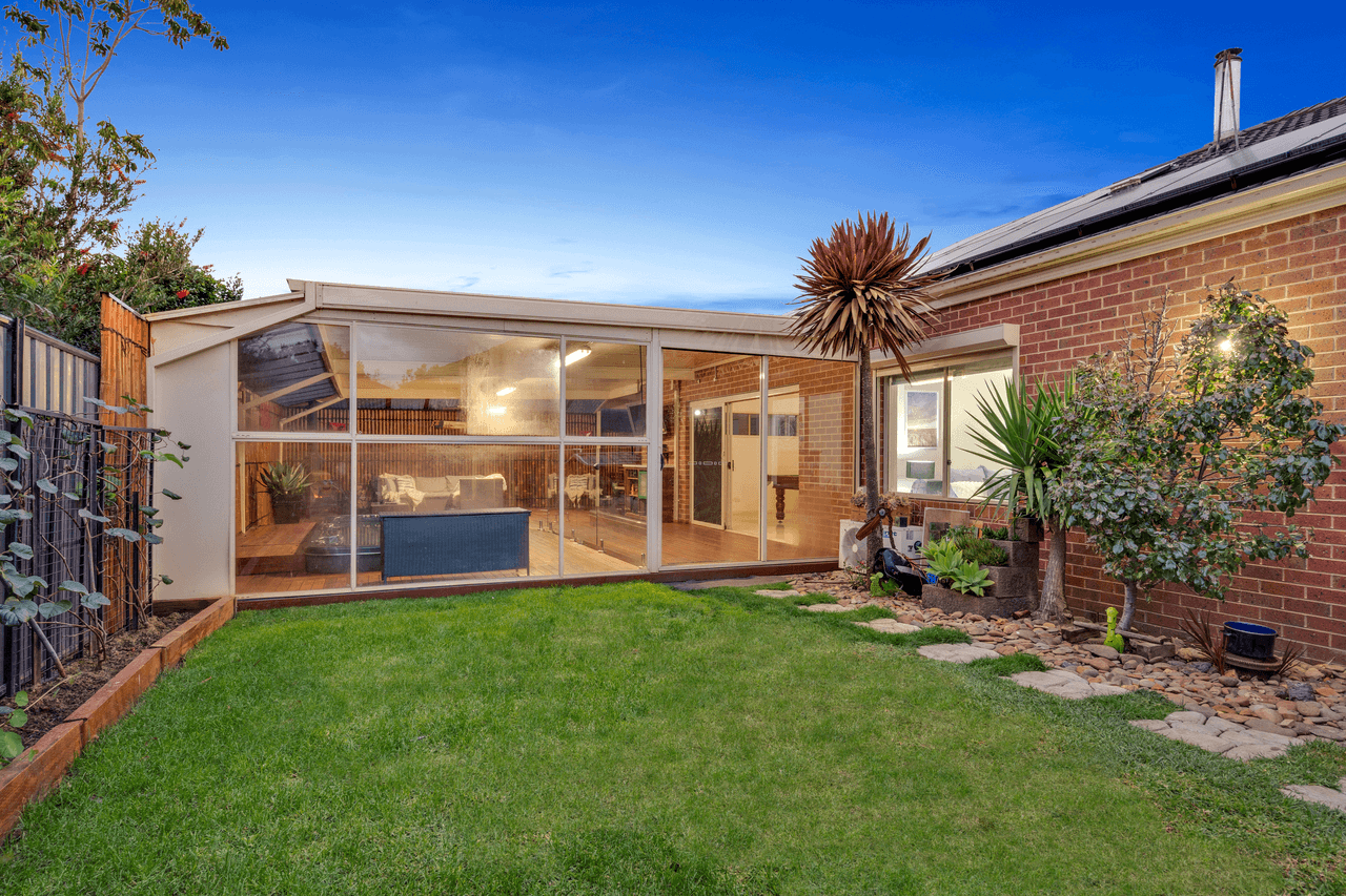 4 Brighton Place, CRAIGIEBURN, VIC 3064