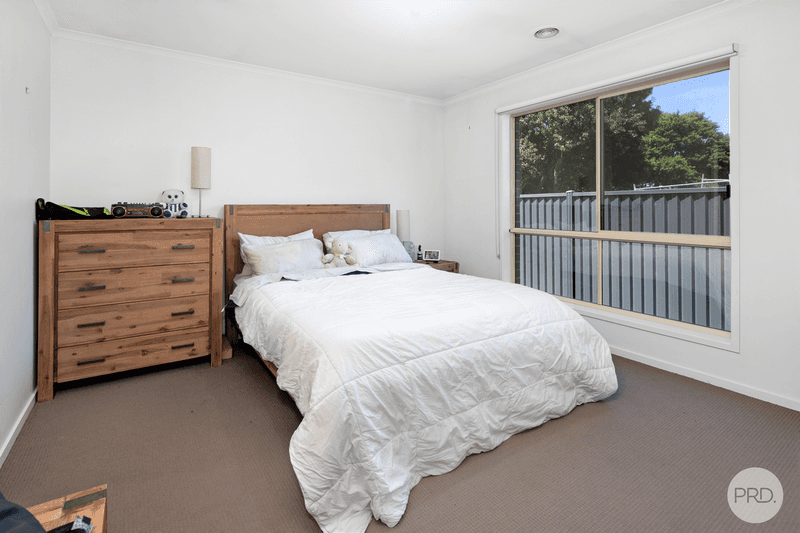 2 Washington Place, REDAN, VIC 3350