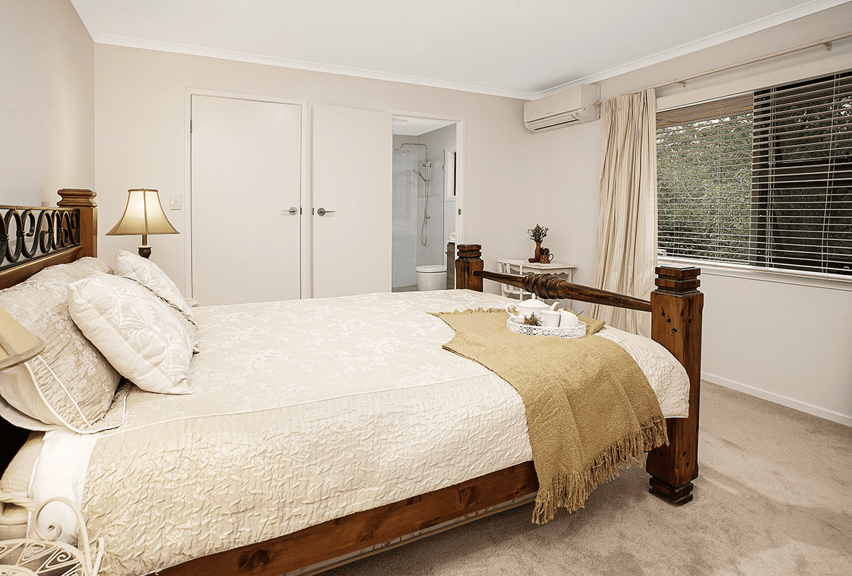 33 Mary Cairncross Ave, Maleny, QLD 4552