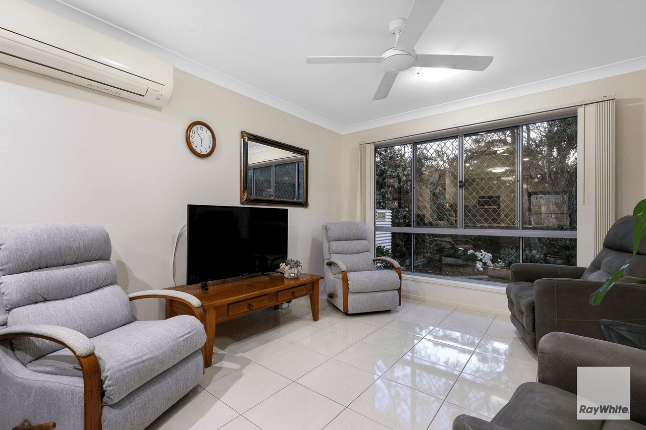 2/247 Main Street, REDLAND BAY, QLD 4165