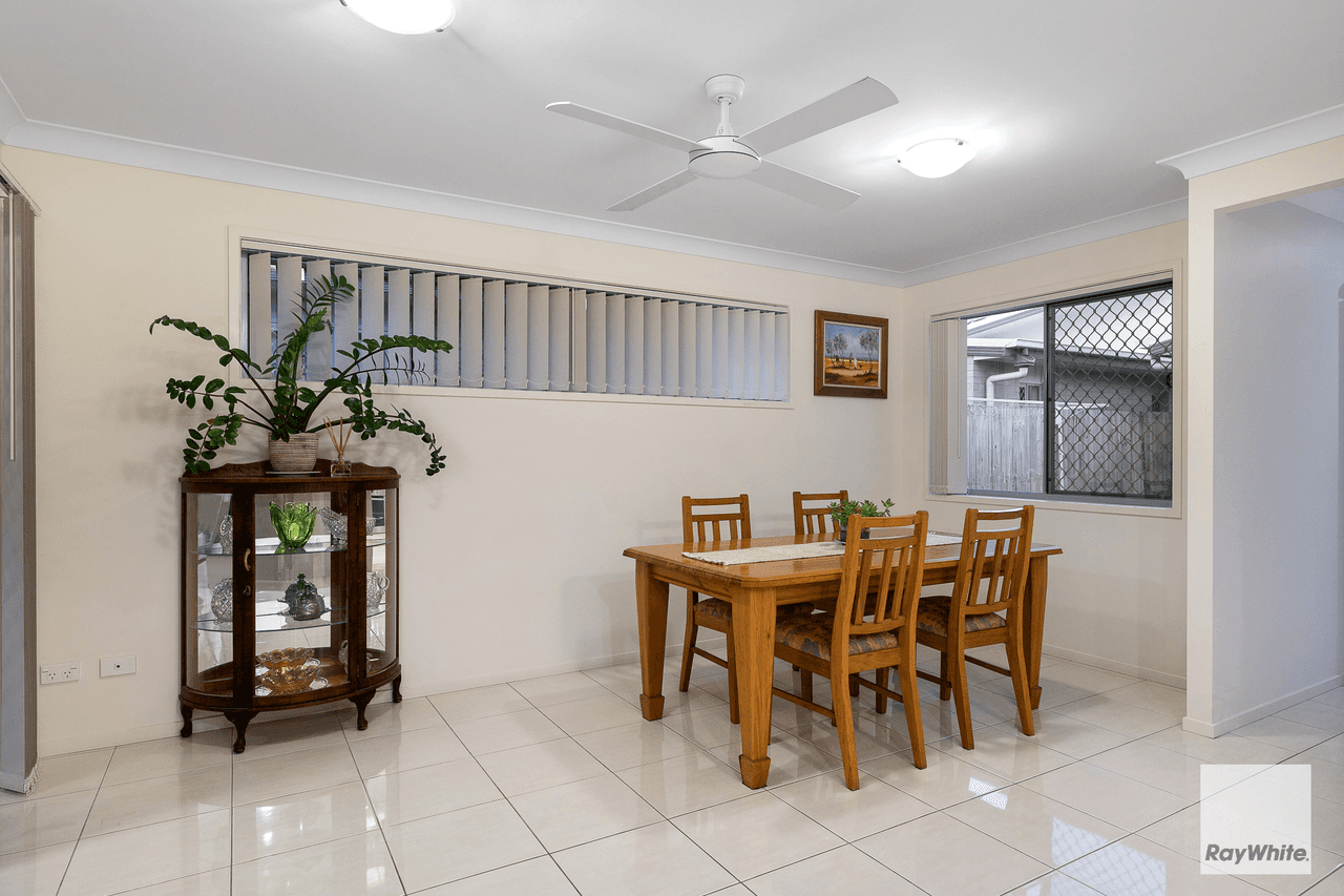 2/247 Main Street, REDLAND BAY, QLD 4165