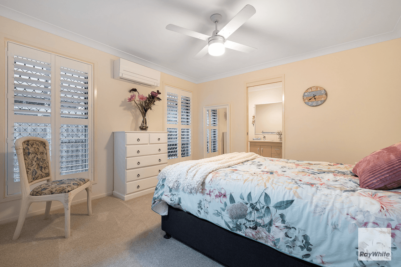 2/247 Main Street, REDLAND BAY, QLD 4165