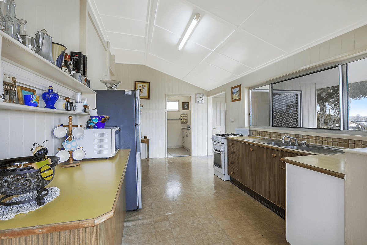 2142 Wynnum Road, WYNNUM WEST, QLD 4178