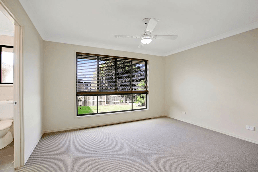 74 Gympie View Drive, SOUTHSIDE, QLD 4570