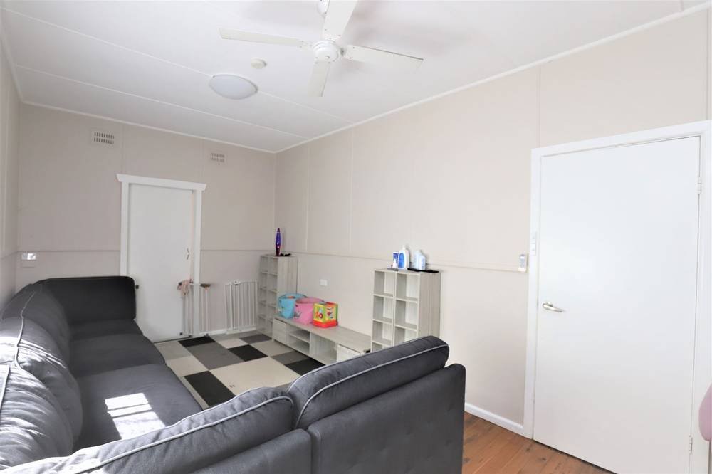 176 Sutton Street, COOTAMUNDRA, NSW 2590