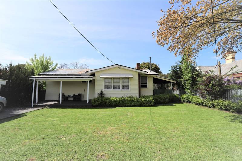 176 Sutton Street, COOTAMUNDRA, NSW 2590