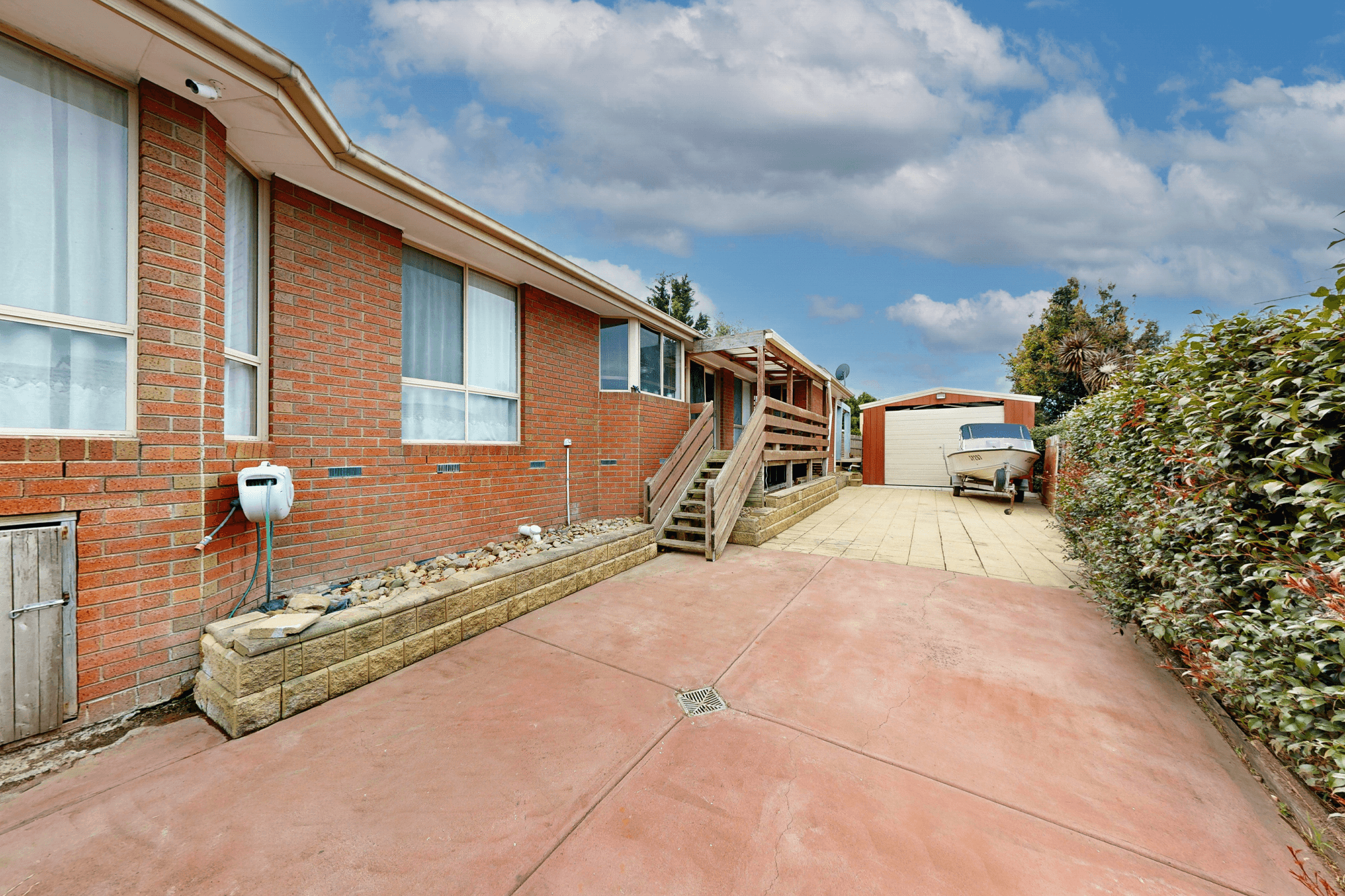10 The Oaks, NARRE WARREN, VIC 3805