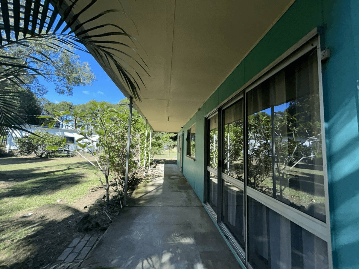 181 High Central Road, MACLEAY ISLAND, QLD 4184