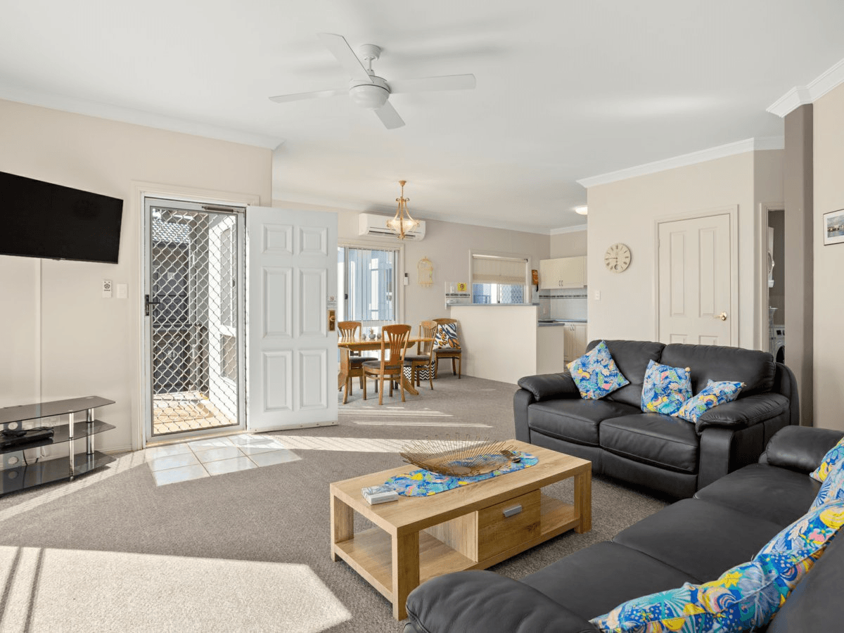 23/32 Lewis Street, OLD BAR, NSW 2430