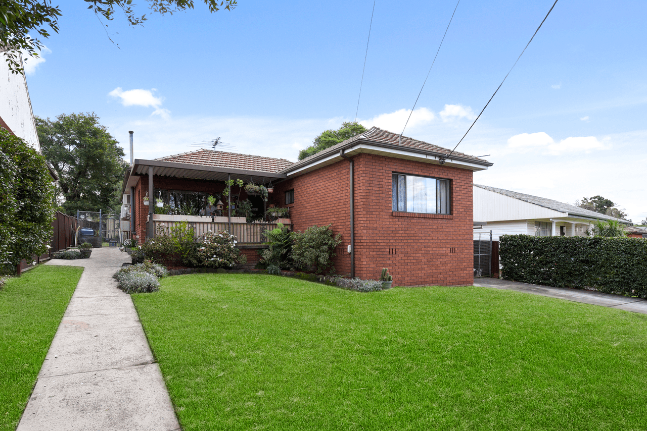 12 Francine Street, SEVEN HILLS, NSW 2147