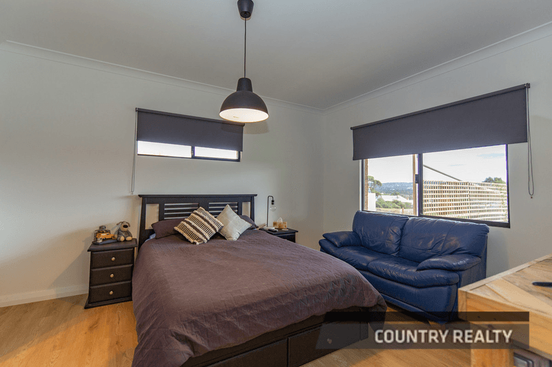 22 Steere Road, York, WA 6302