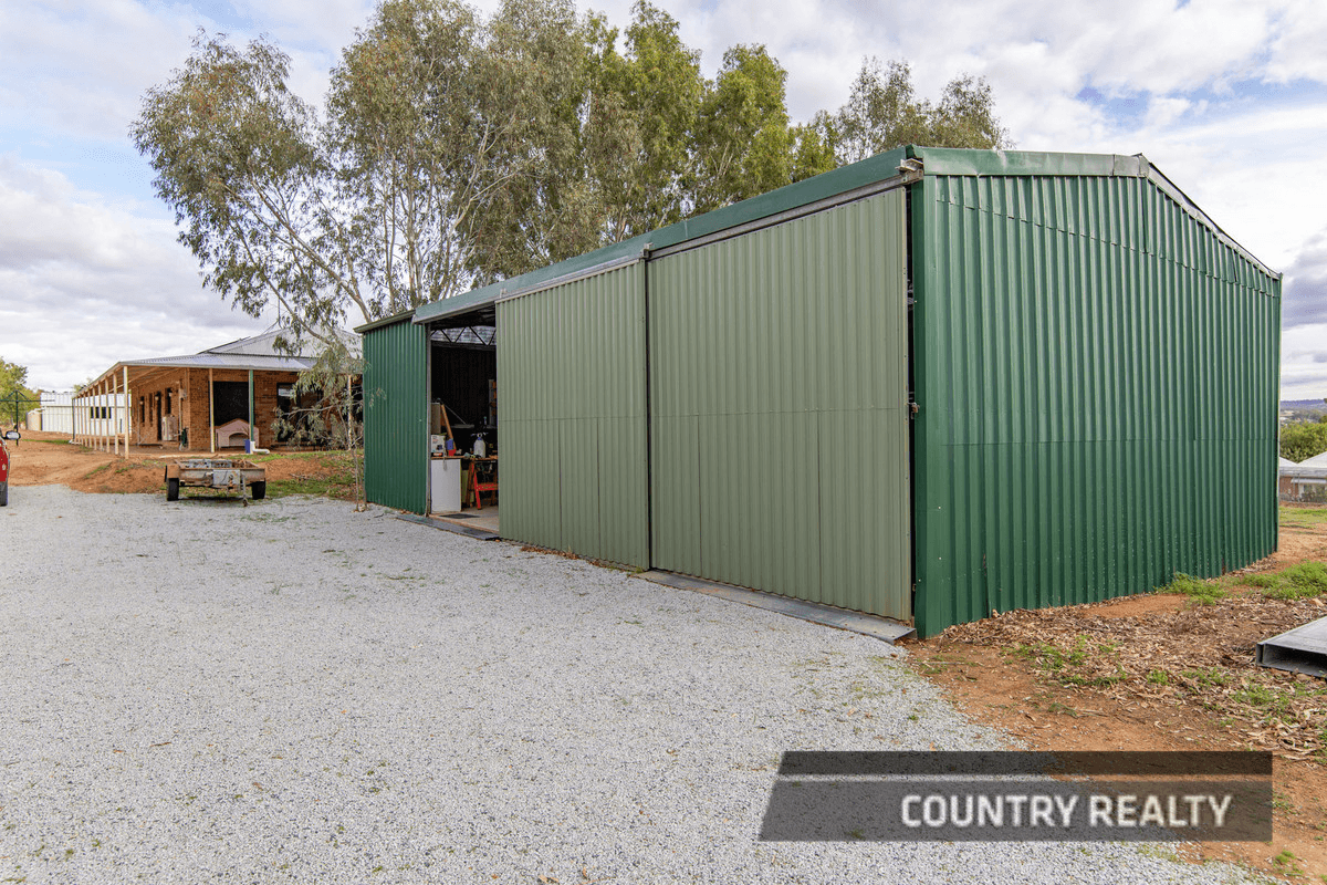 22 Steere Road, York, WA 6302