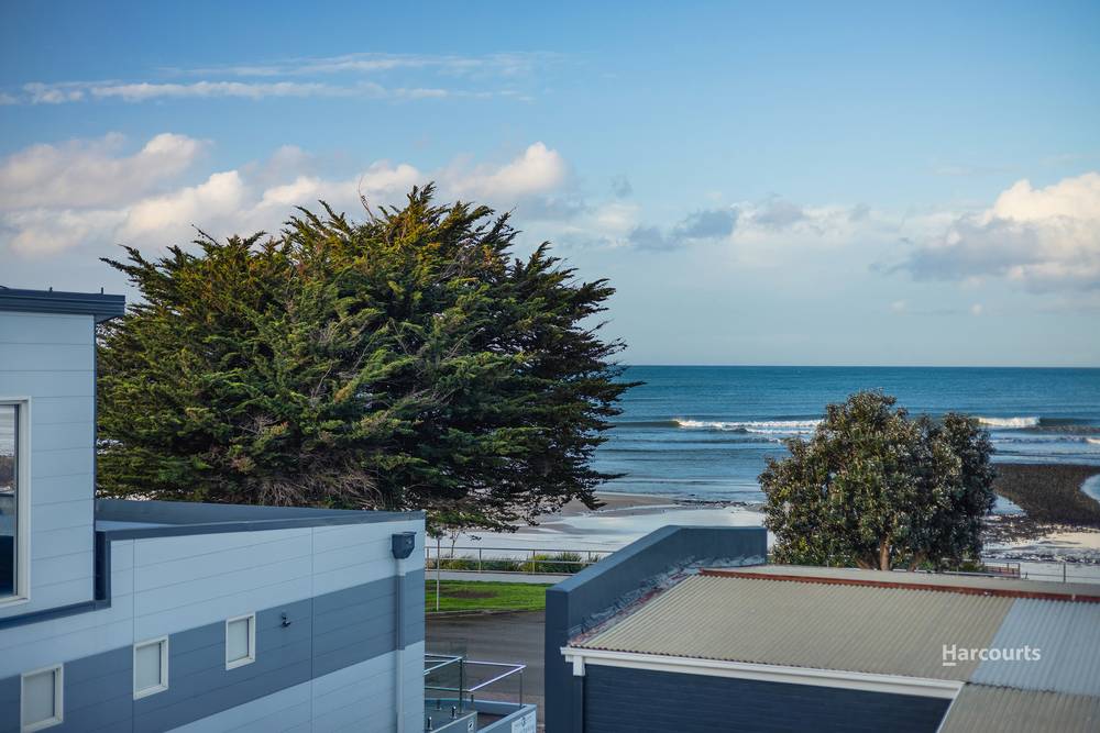 54A Main Road, PENGUIN, TAS 7316