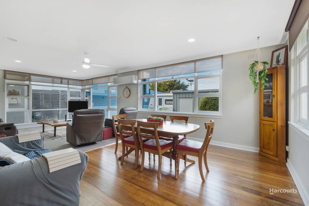 54A Main Road, PENGUIN, TAS 7316