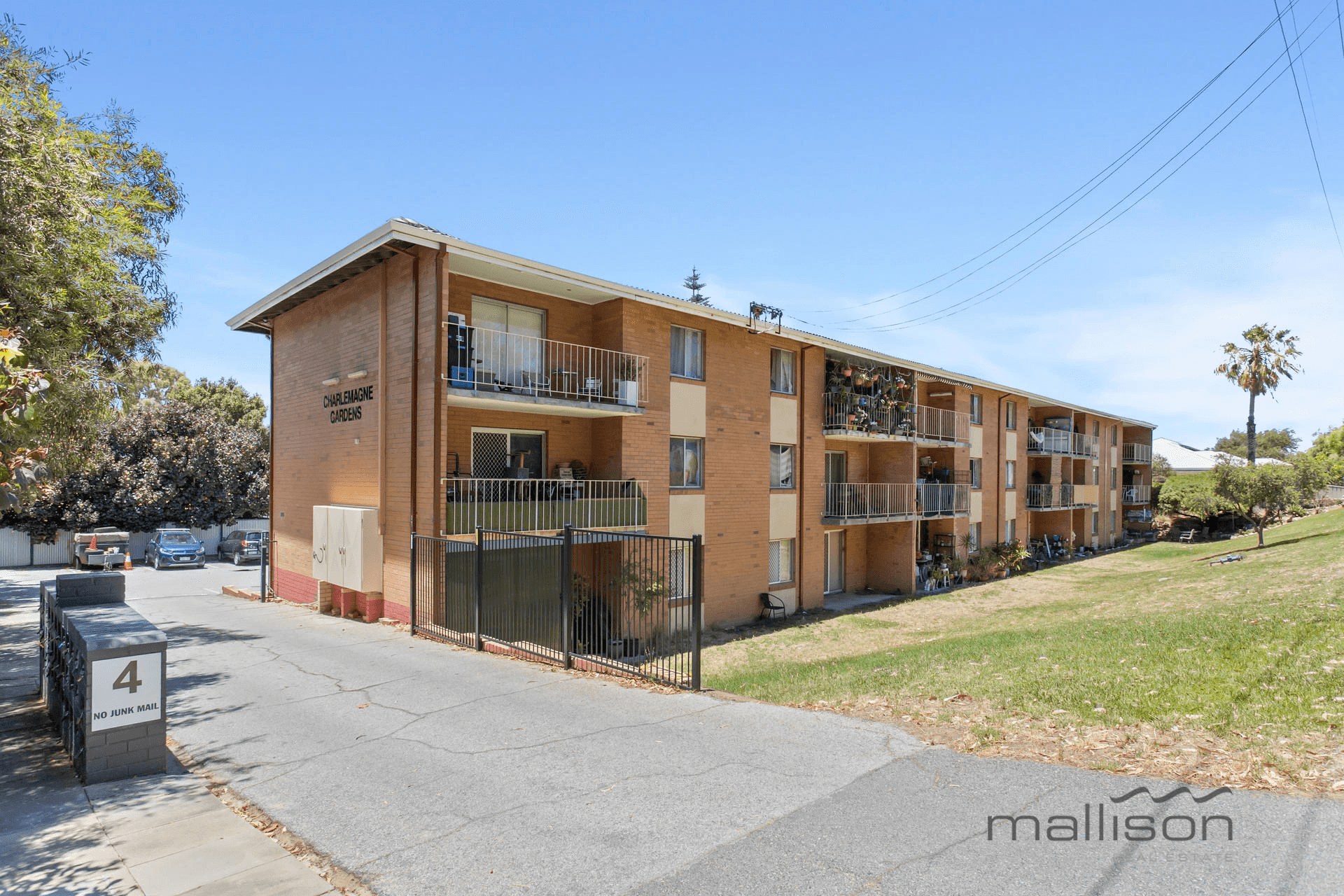 30/4 Southend Road, HAMILTON HILL, WA 6163