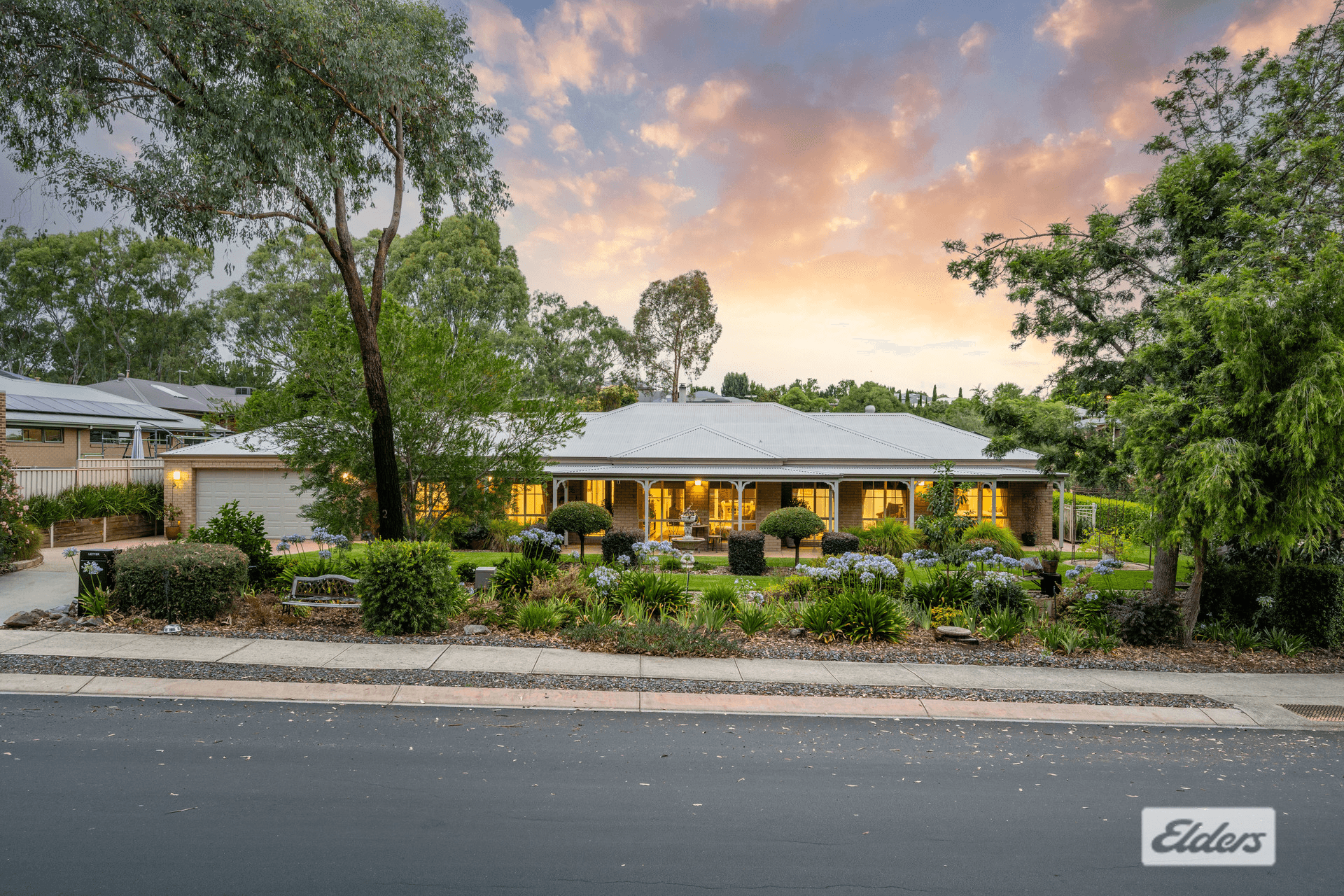 2 Blue Bonnet Way, Wodonga, VIC 3690