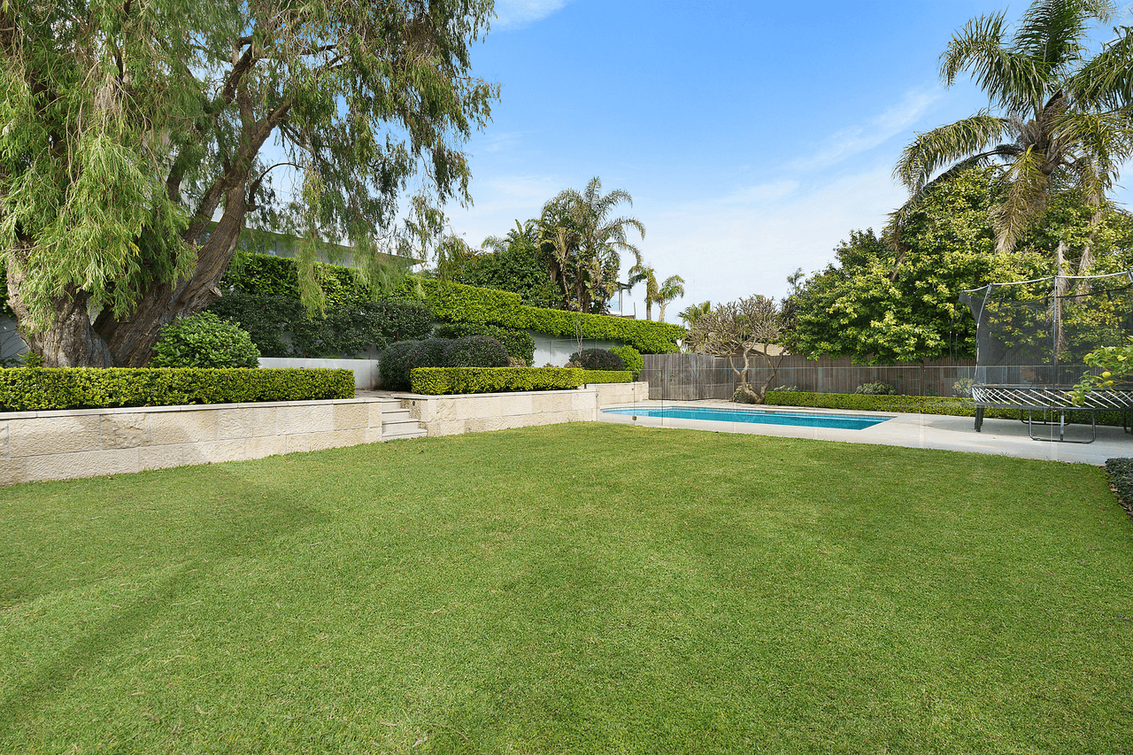 16 Village Lower Road, VAUCLUSE, NSW 2030