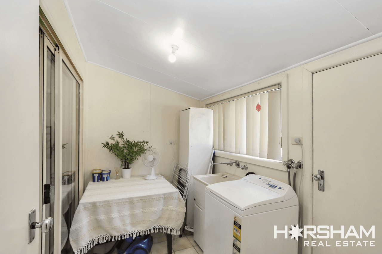 90 Coleraine Road, BALMORAL, VIC 3407
