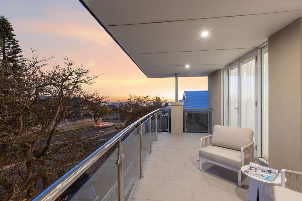 4 Pantheon Avenue, NORTH COOGEE, WA 6163