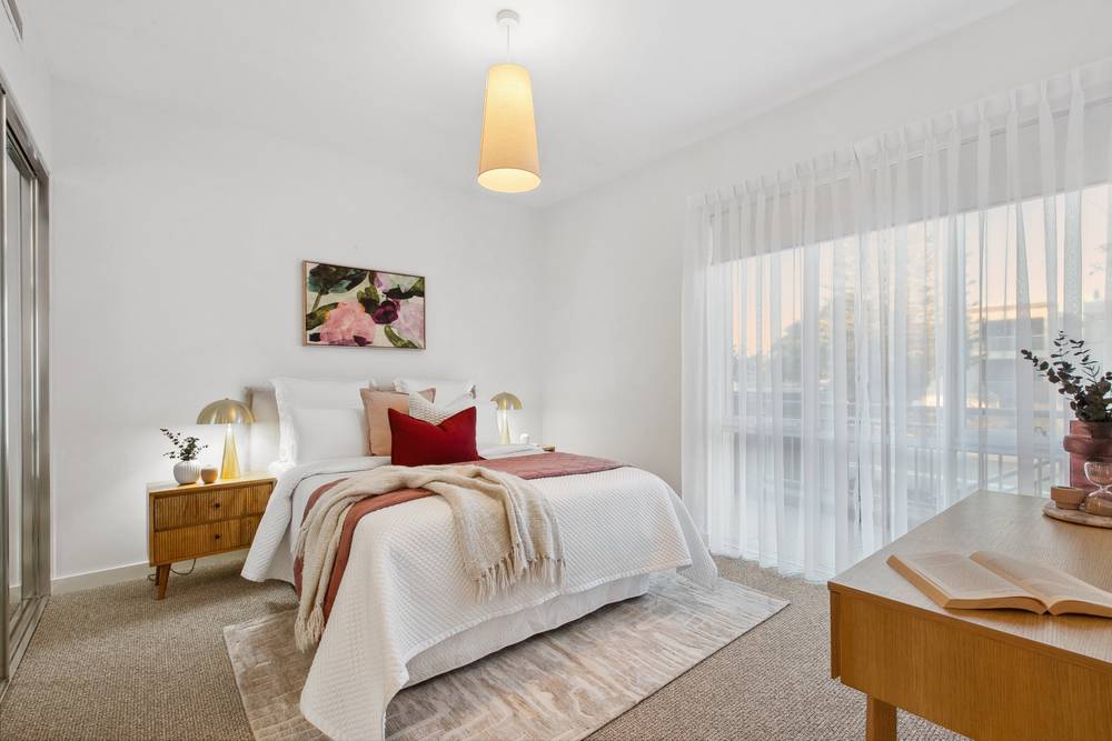 4 Pantheon Avenue, NORTH COOGEE, WA 6163