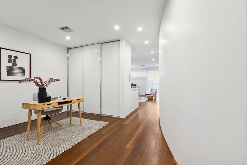 4 Pantheon Avenue, NORTH COOGEE, WA 6163