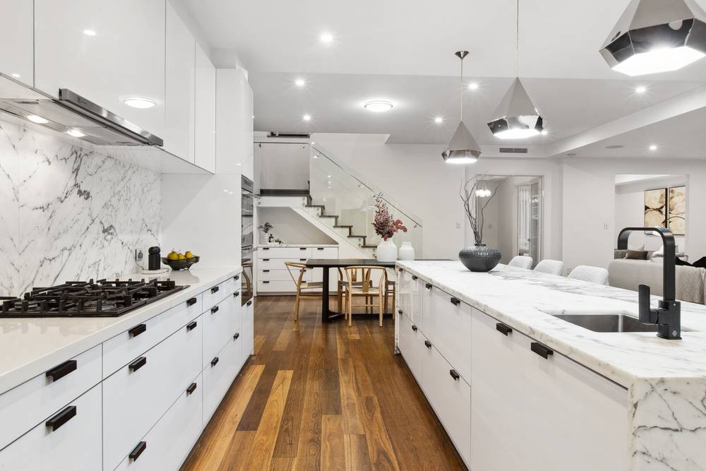 4 Pantheon Avenue, NORTH COOGEE, WA 6163