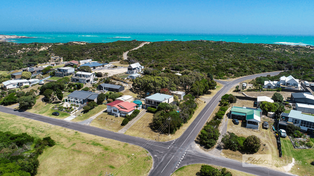 11 Attiwill Street, BEACHPORT, SA 5280