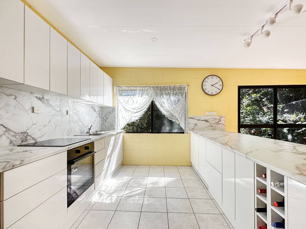 18 Olympus Cres, Arcadia, QLD 4819