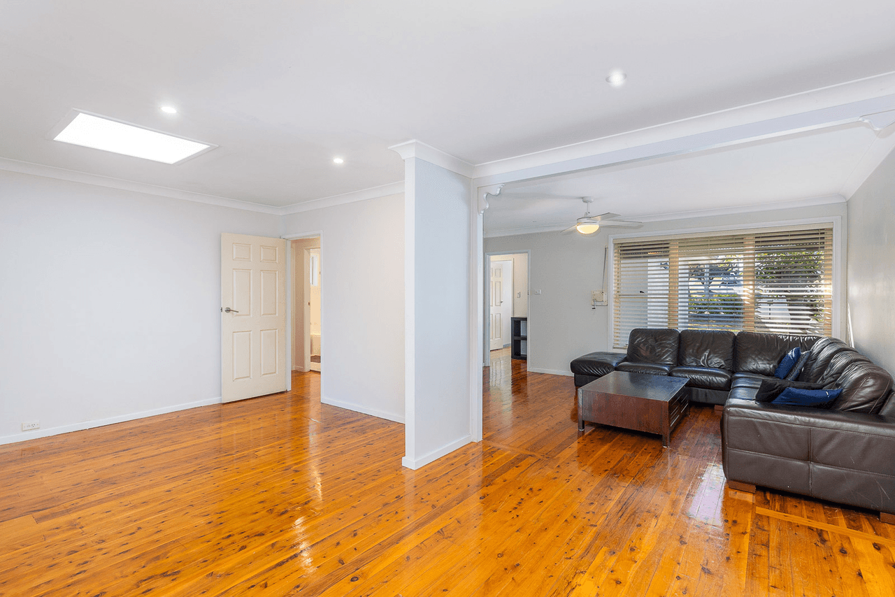 10 Bellotti Avenue, WINSTON HILLS, NSW 2153