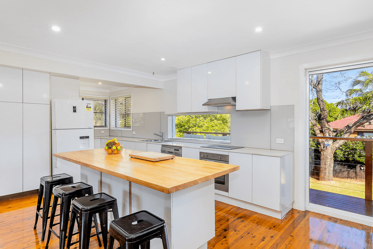 10 Bellotti Avenue, WINSTON HILLS, NSW 2153