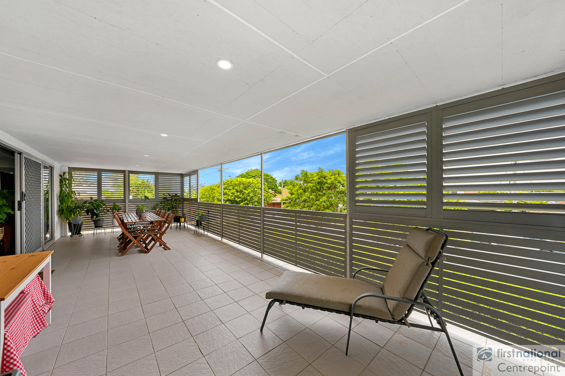 3/28 Errol Avenue, Paradise Point, QLD 4216