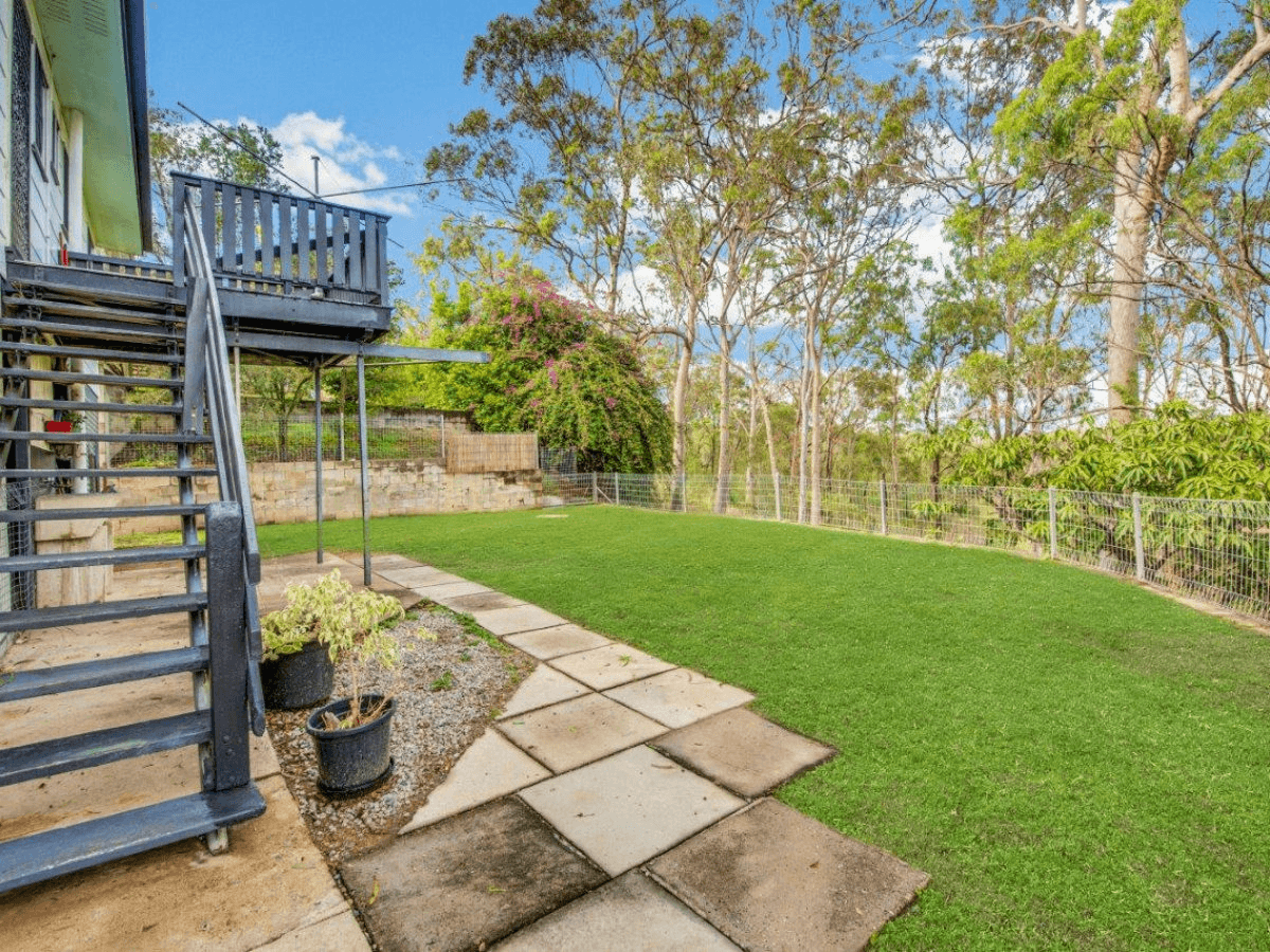 9 Marian Close, SUN VALLEY, QLD 4680