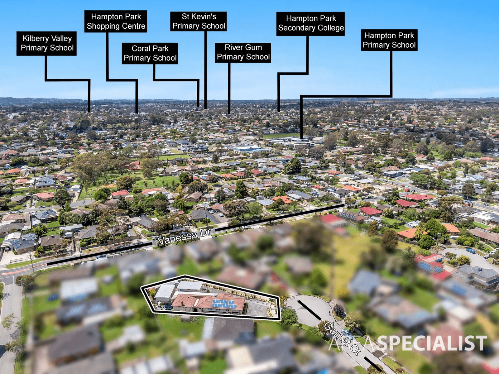 17 Garnet Court, HAMPTON PARK, VIC 3976