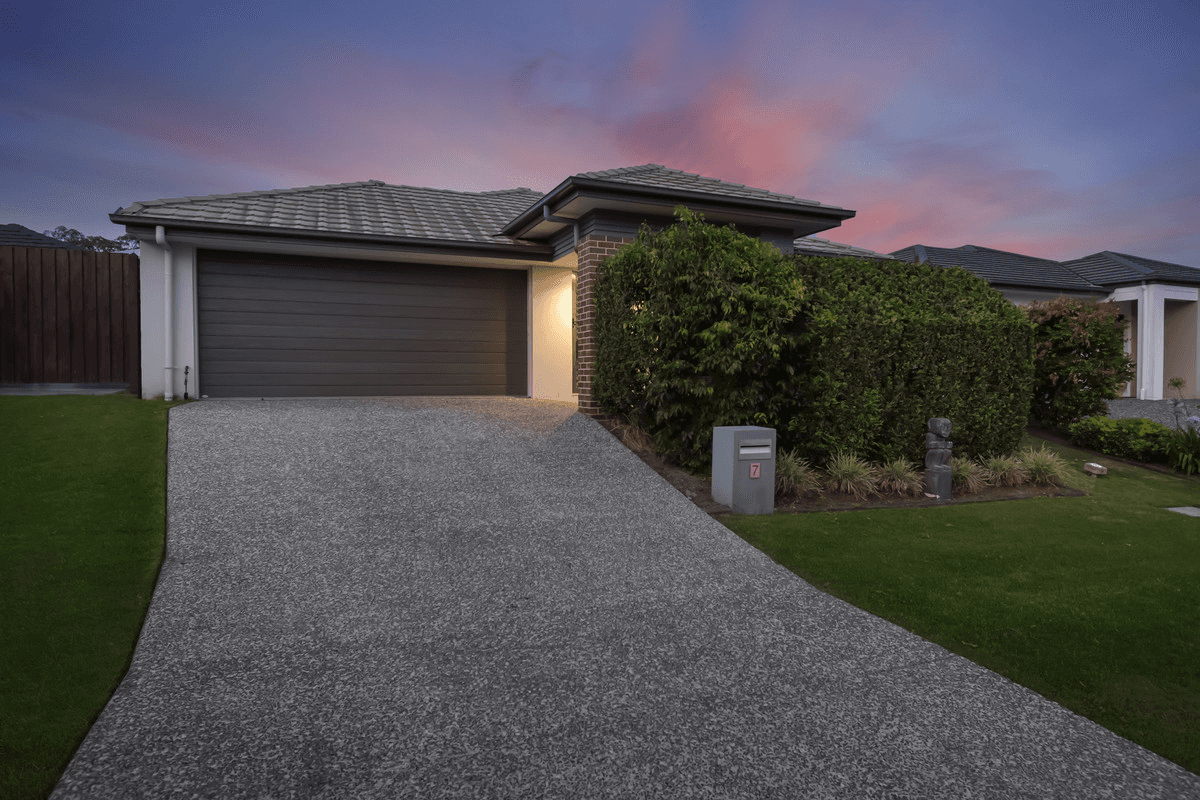 7 Morna Place, Coomera, QLD 4209