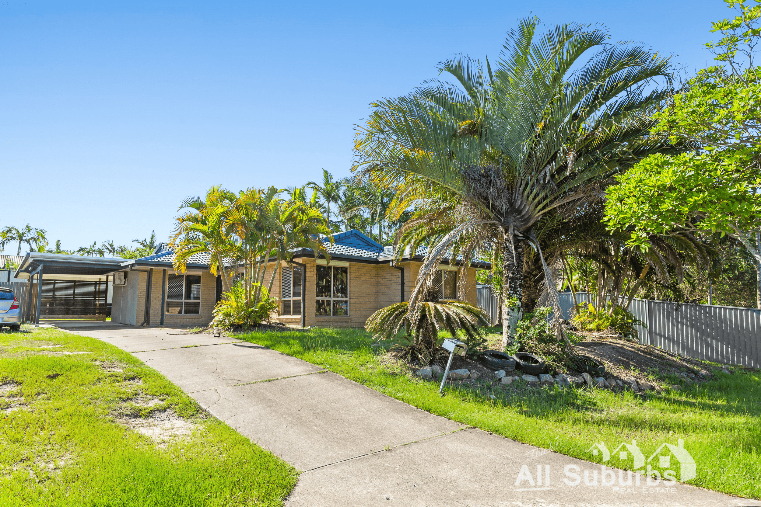 7 Hutt Court, CRESTMEAD, QLD 4132