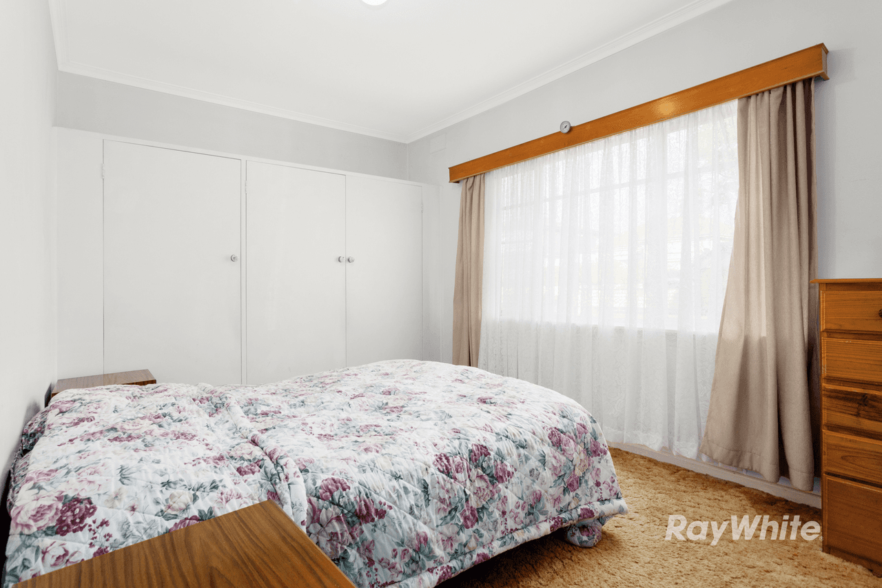 39 Deakin Street, BENTLEIGH EAST, VIC 3165