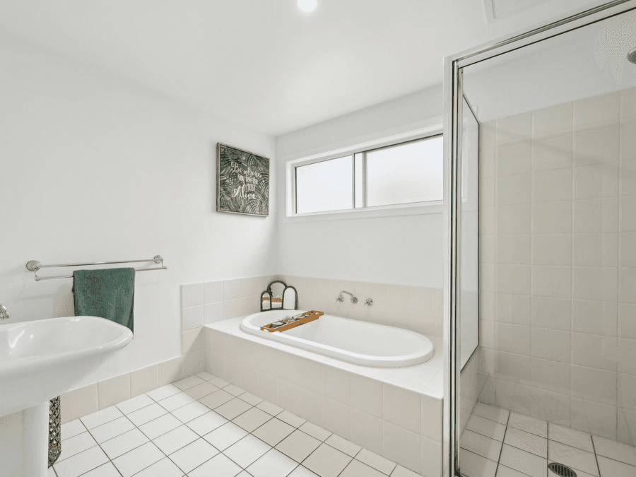 2/20 Clarence Crescent, COFFS HARBOUR, NSW 2450
